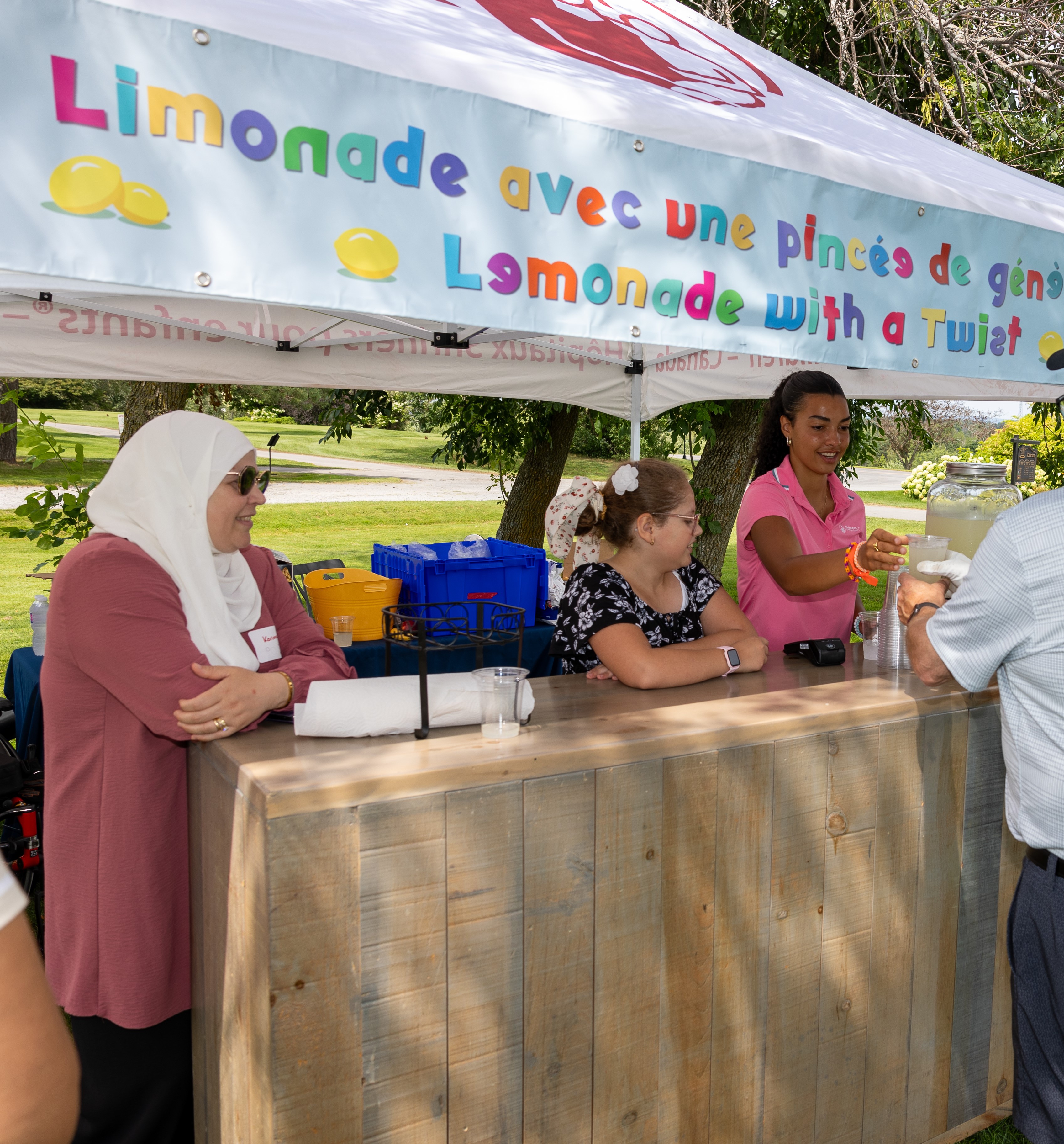 14e édition du Tournoi de golf des Hôpitaux Shriners pour enfants Canada |  Shriners Hospital for Children Canada - 14th Annual Golf Tournament - Default Image of Kiosque de limonade - Iconic Lemonade Stand
