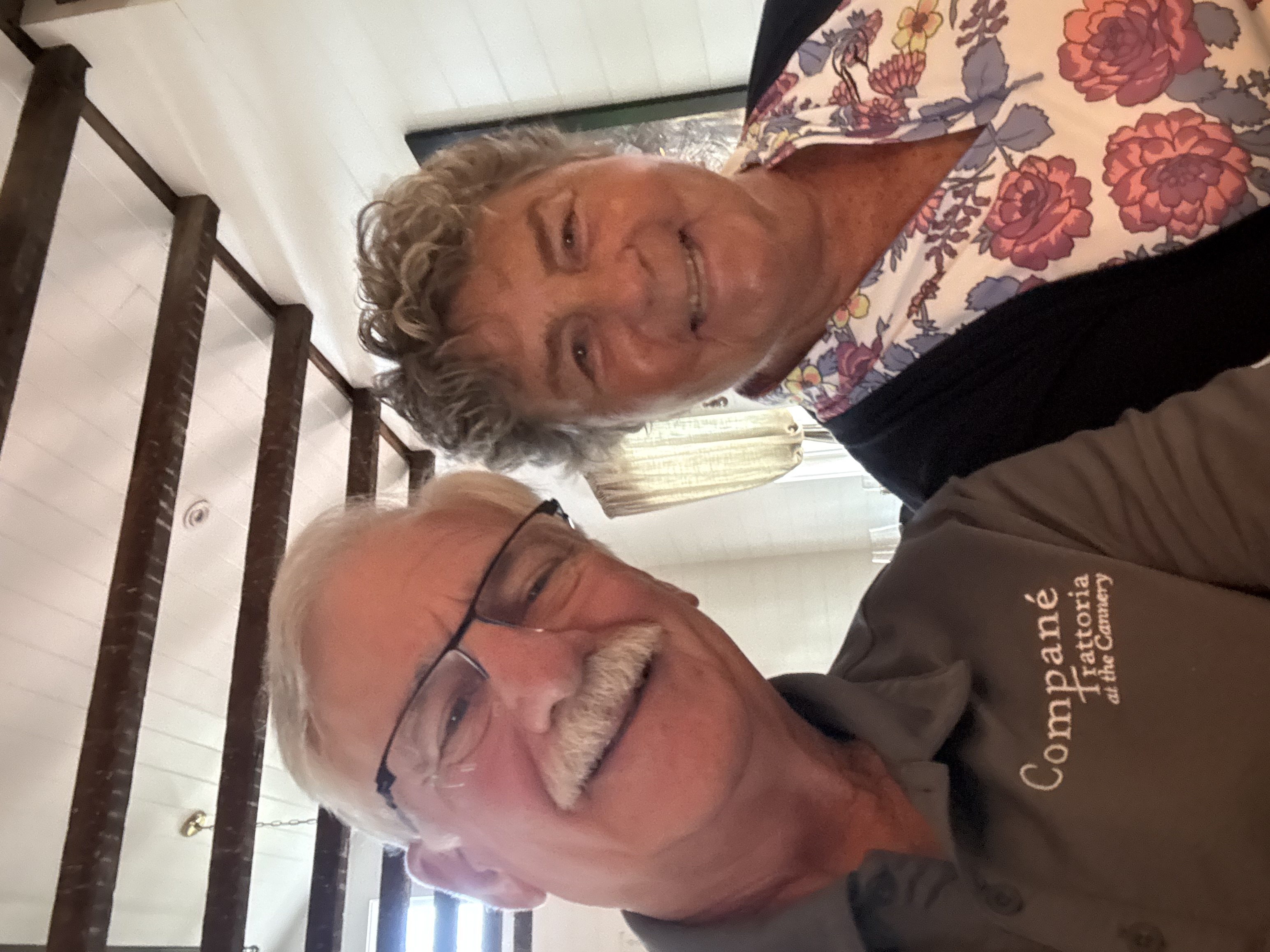 Hole Sponsor - Weezie & Bino - Logo